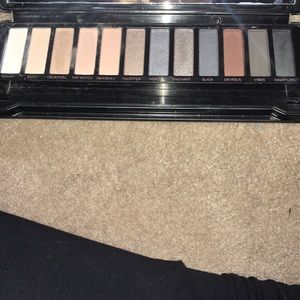 profusion eyeshadow palette